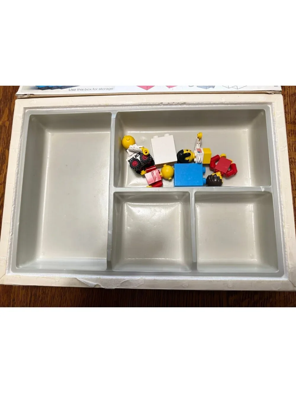Lego #112 Universal Bulding Set 1977 (Just the Box and a few pieces)